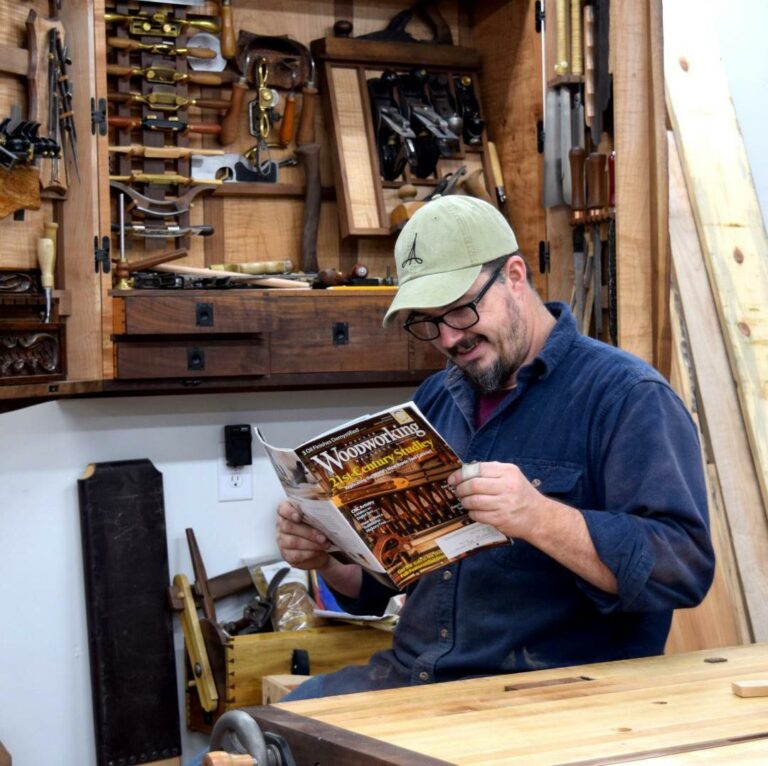 Edition #4 - Brian Noel 49 reading about my scraper review in Pop wood