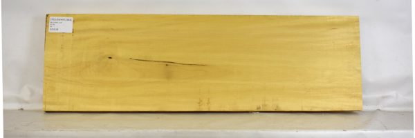 YELLOWHRT1384_2