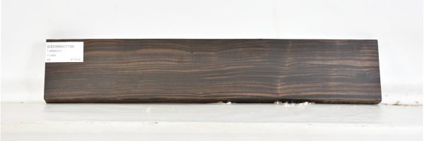 EBONMAC1132_1