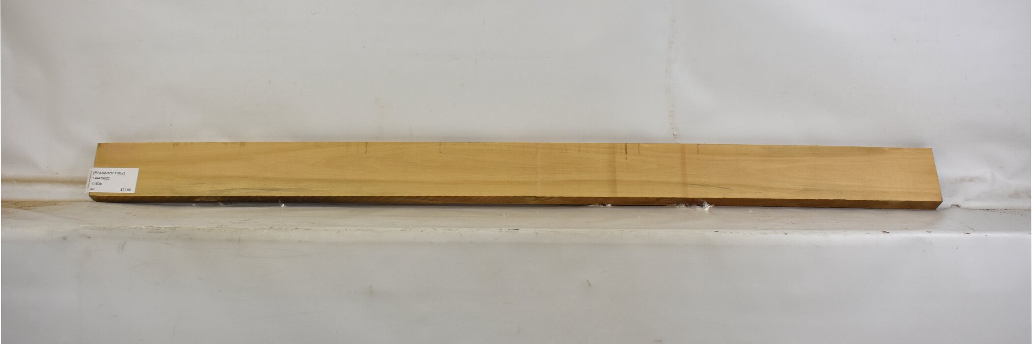 Pau Marfim 2 PAUMARF1062_2