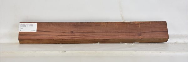 ROSEVIET1079_2