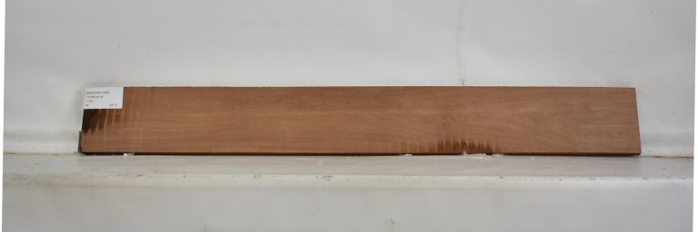 MAKORE1085_1