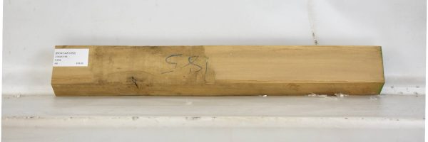 BOXCAS1052_2
