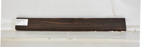 EBONMAC1149_2