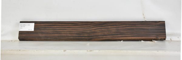 EBONMAC1158_2