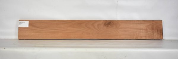 MAKORE1147_2