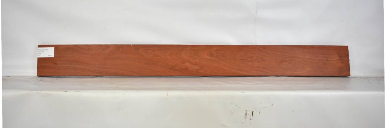 PADAUK1562_1