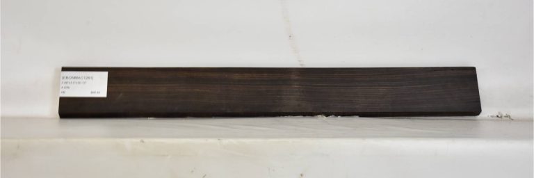 EBONMAC1261_1