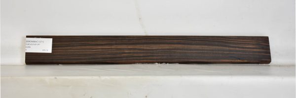 EBONMAC1271_2
