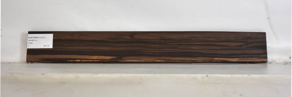 EBONMAC1331_1