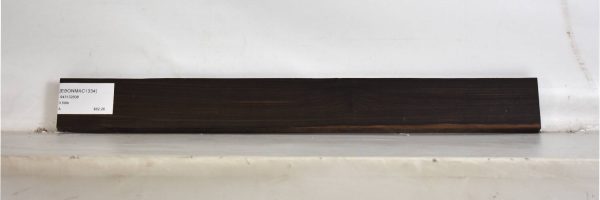 EBONMAC1334_1
