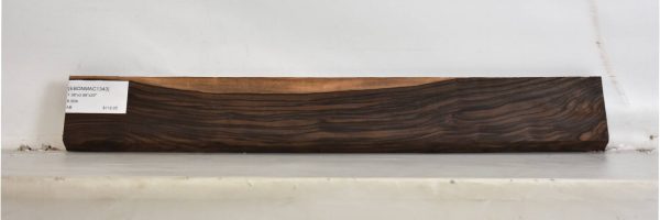 EBONMAC1343_2