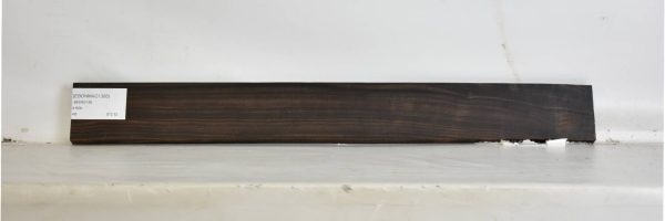 EBONMAC1366_1