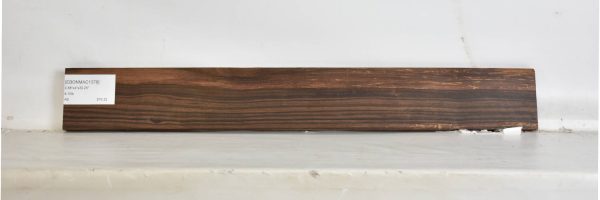 EBONMAC1376_1