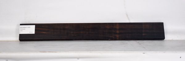 EBONMAC1395_1