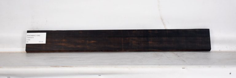 EBONMAC1396_1
