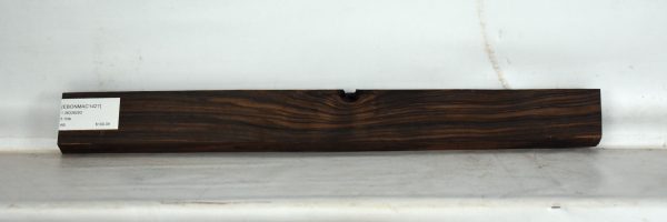 EBONMAC1427_1
