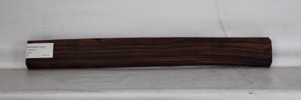EBONMAC1428_1