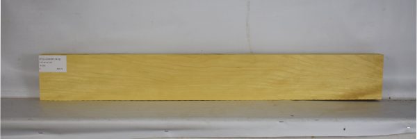 YELLOWHRT1418_1