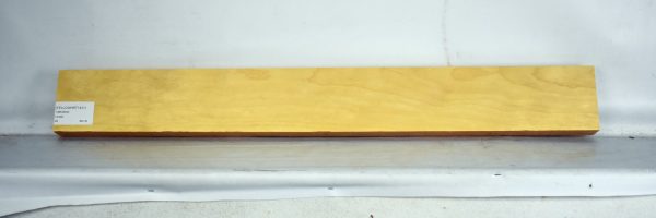 YELLOWHRT1431_1