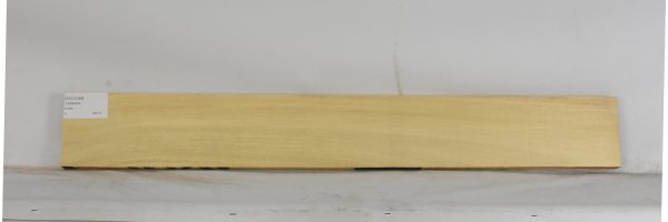 AVO1249_1