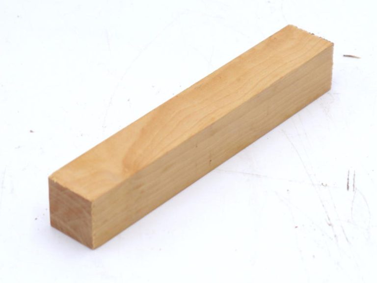 BOX 0.75X0.75X5 EA 1 1