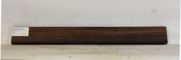 EBONMAC1463_1