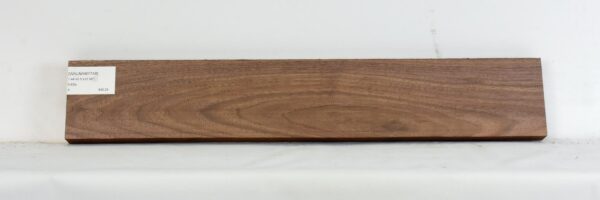 WALNAM1748_2