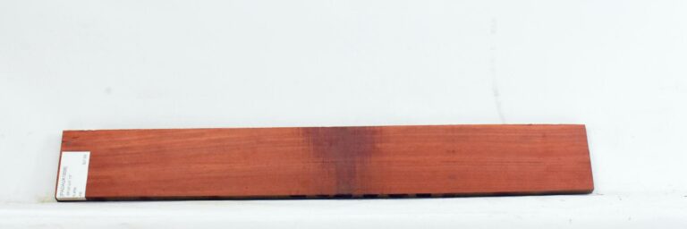 PADAUK1858_1