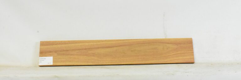 Canarywood - Red 9 CANR1099_1