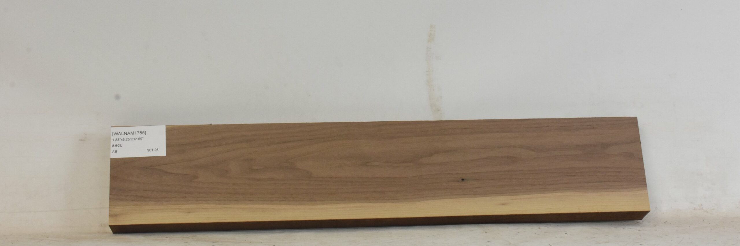 Walnut - American 1 WALNAM1785_1