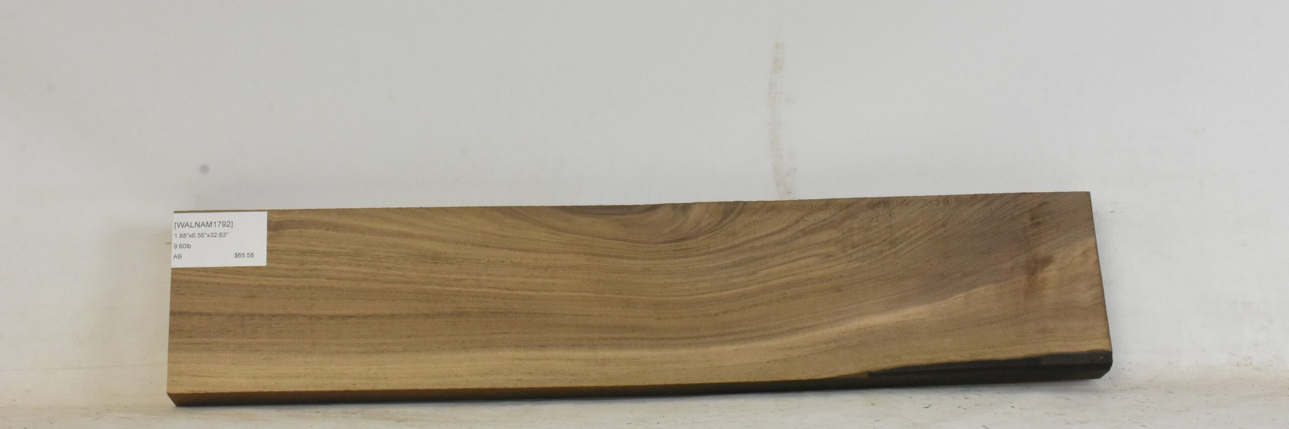 Walnut - American 2 WALNAM1792_2