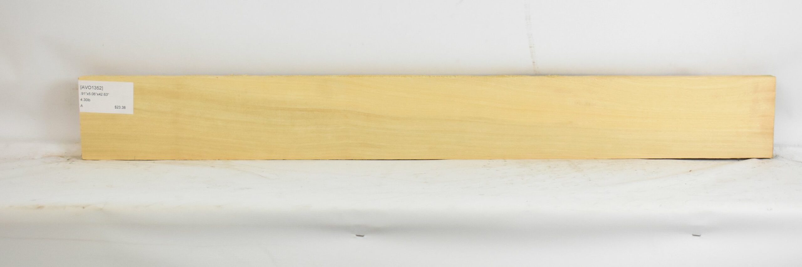 Avodire 1 AVO1352_1