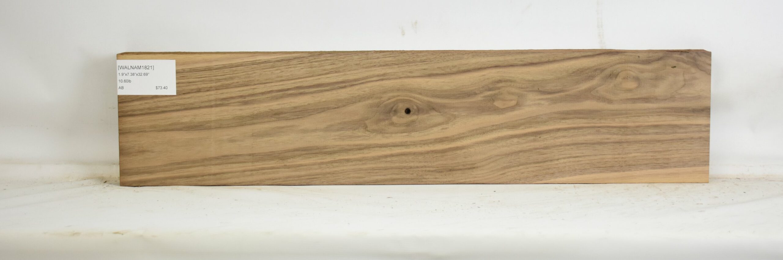 Walnut - American 2 WALNAM1821_2